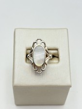 STERLING SILVER 925 MOTHER OF PEARL 3.1mm BAND SIZE 5.5 RING 5.9g