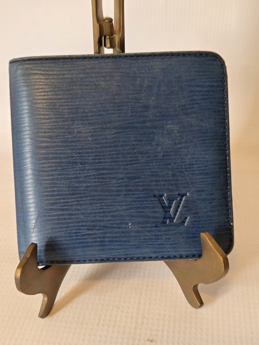 Louis Vuitton Blue Epi Leather Bifold Wallet w/Coin Pouch  display picture 1