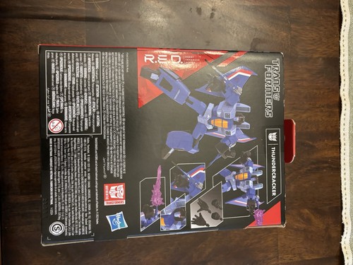 Thundercracker NIB Sealed R.E.D. Robot Enhanced Design Transformers 2022 - Bild 5 von 8
