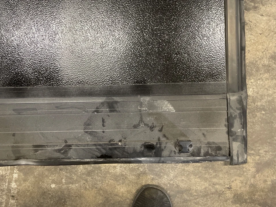 OEM TRUNK COVER LID FOR 2007 2008 2009 2010 2011 2012 2013 Honda Ridgeline - Image 2 of 4