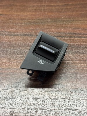 MASERATI LEVANTE SUV 2022 Air Suspension Control Switch 670064672