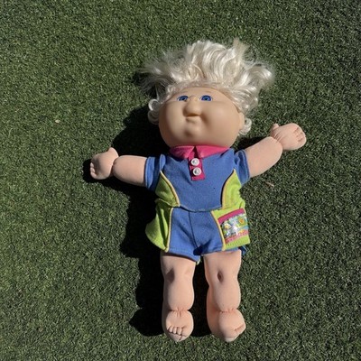 Vintage Cabbage Patch Kinder Puppe Mädchen blonde Haare blaue Augen Outfit Tücher 1996