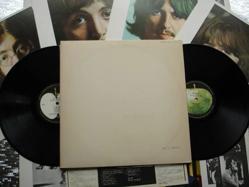 The Beatles ‎~ WHITE ALBUM ~ 1976 Japan LP w/Poster & Photos  Apple EAS 770012