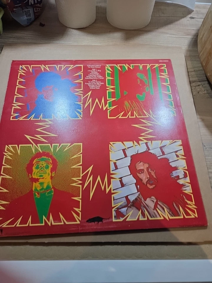 The Stranglers No More Heroes 1977 UK Vinyl LP with Inner Sleeve - Image 2 of 4