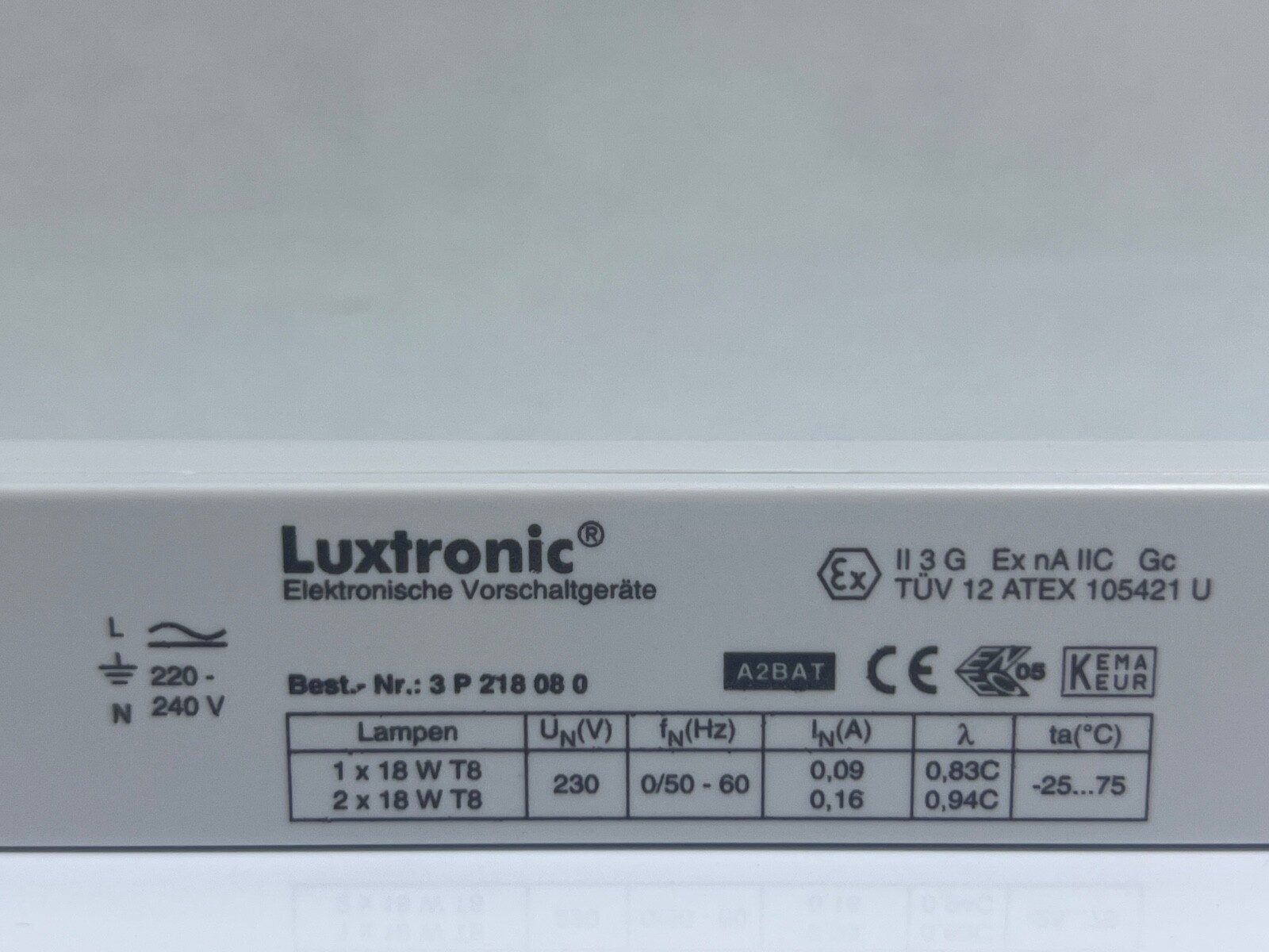 LUXTRONIC HADLER fluorescent lamp ballast 3-P-218-08-0