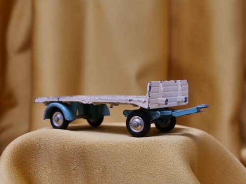 3 Pieces set of Corgi toys 44 G Platform Trailer Milk Churns Diecast car model - Picture 11 of 13