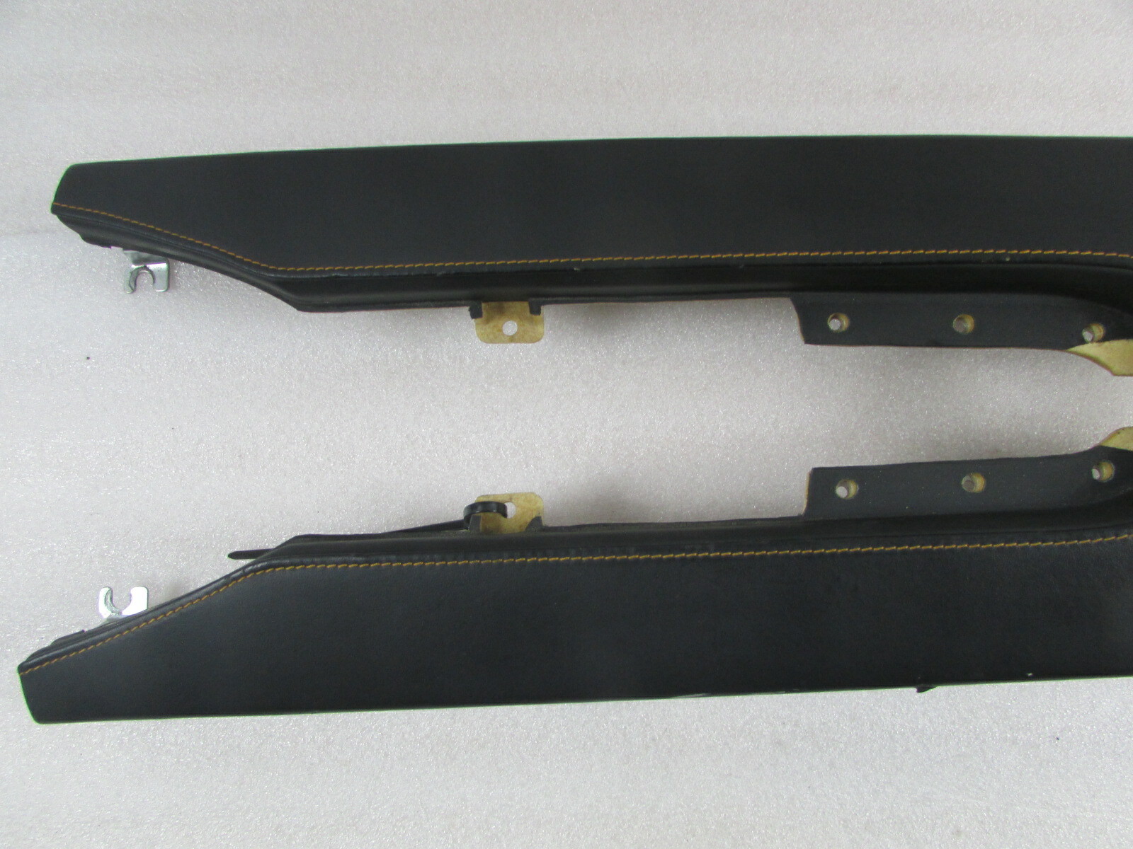 Lamborghini Gallardo, Console Front Trim, Black/Orange, Used, P/N 400863242B