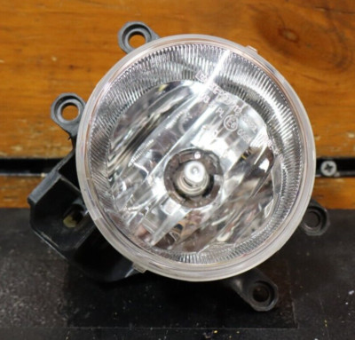 Fog Light For 14-20 4Runner 12-14 Prius C 12-15 Prius Left Depo 212-2088L-AC