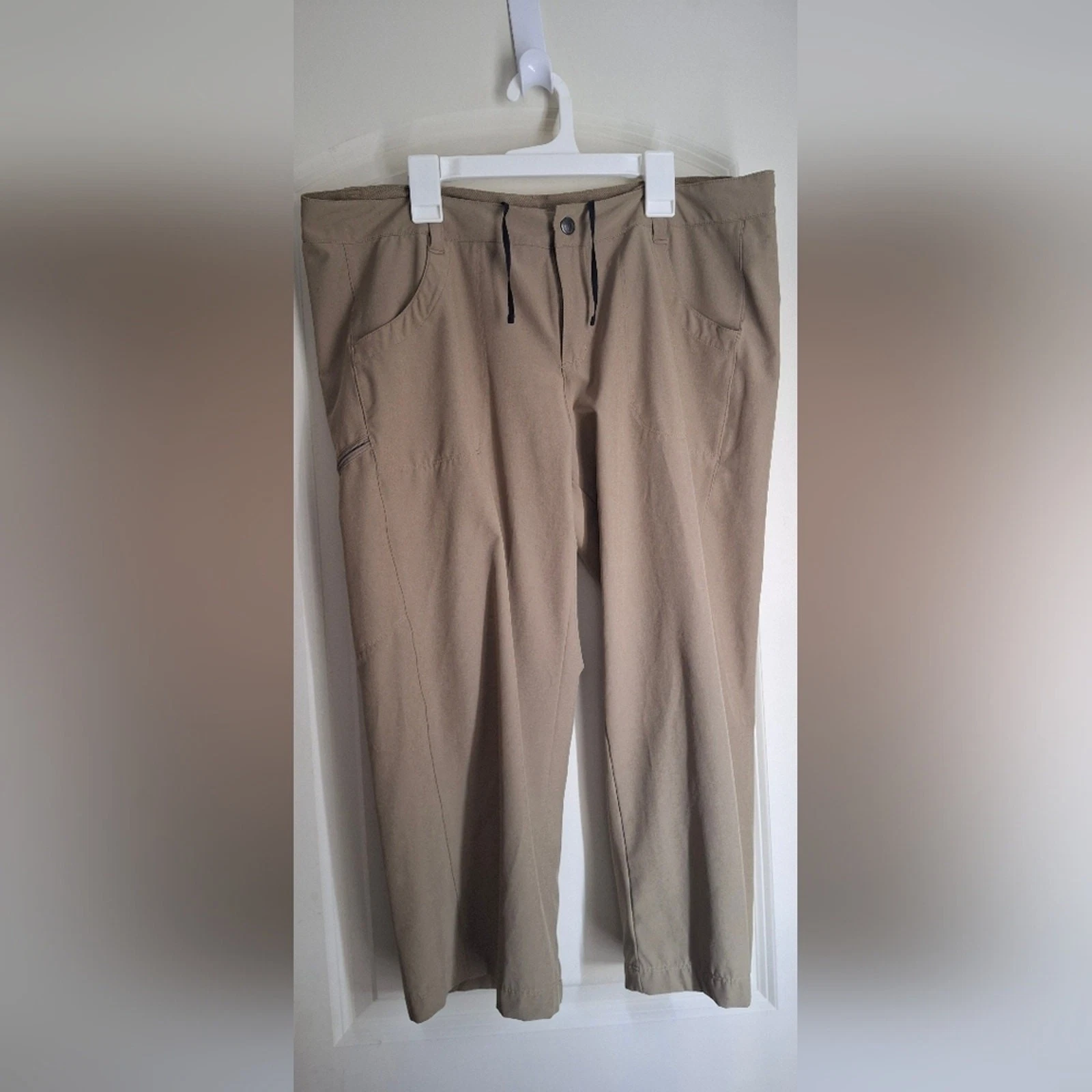 Patagonia Pants Womens Sz 14 Khaki Happy Hike Capris Stretch Outdoor