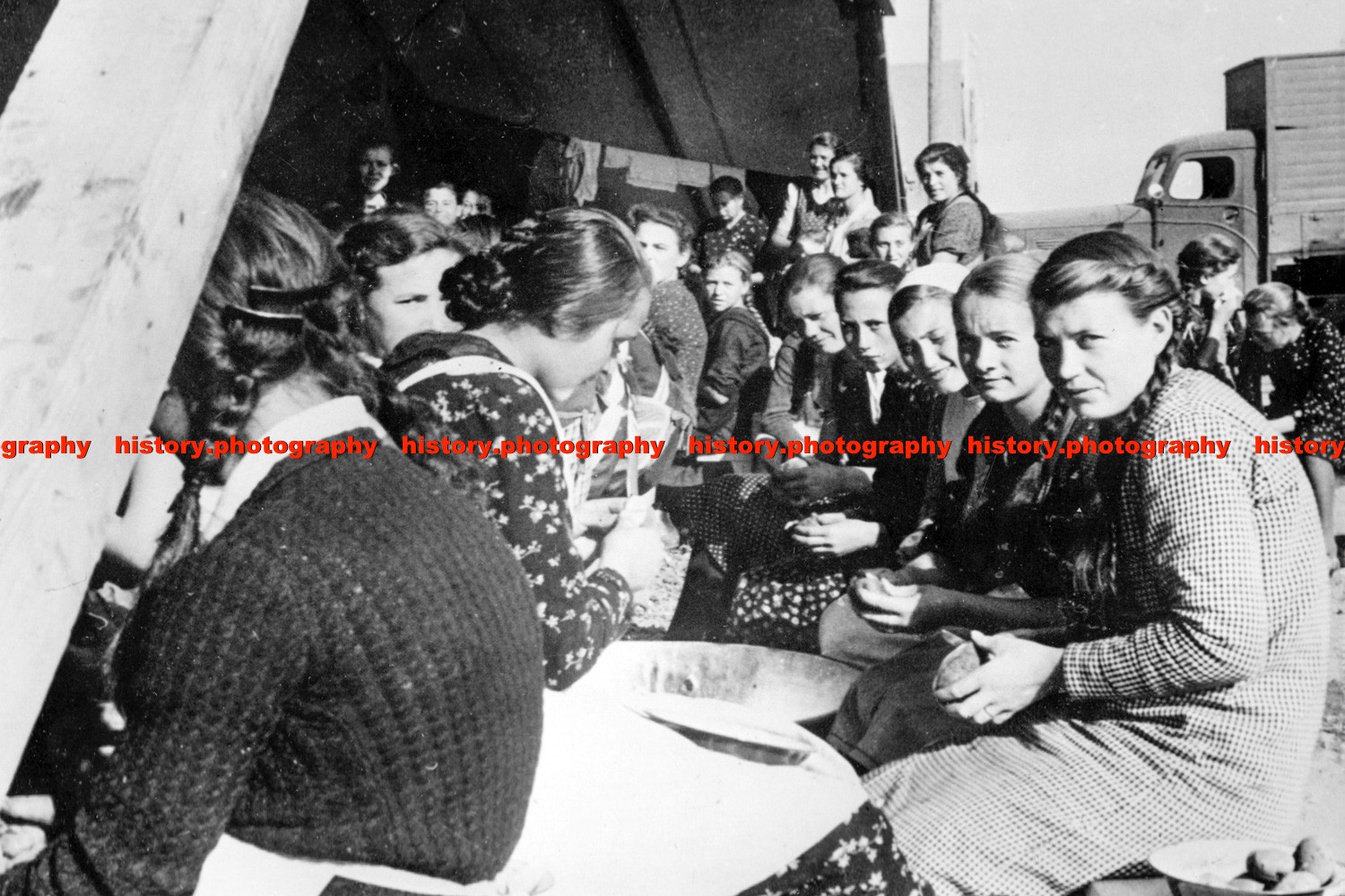 F019224 Young Girls Bessarabian Germans Reception camp Galatz Romania 1940s