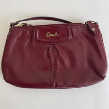 Vintage Coach Ashley Leather Wristlet / Clutch