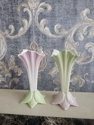 Paar antike Royal Worcester Porzellan Knospe Trompete Lilie Vasen