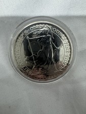 The Royal Mint Britannia 2013 1oz 0.958 Silver Bullion £2 Coin in capsule