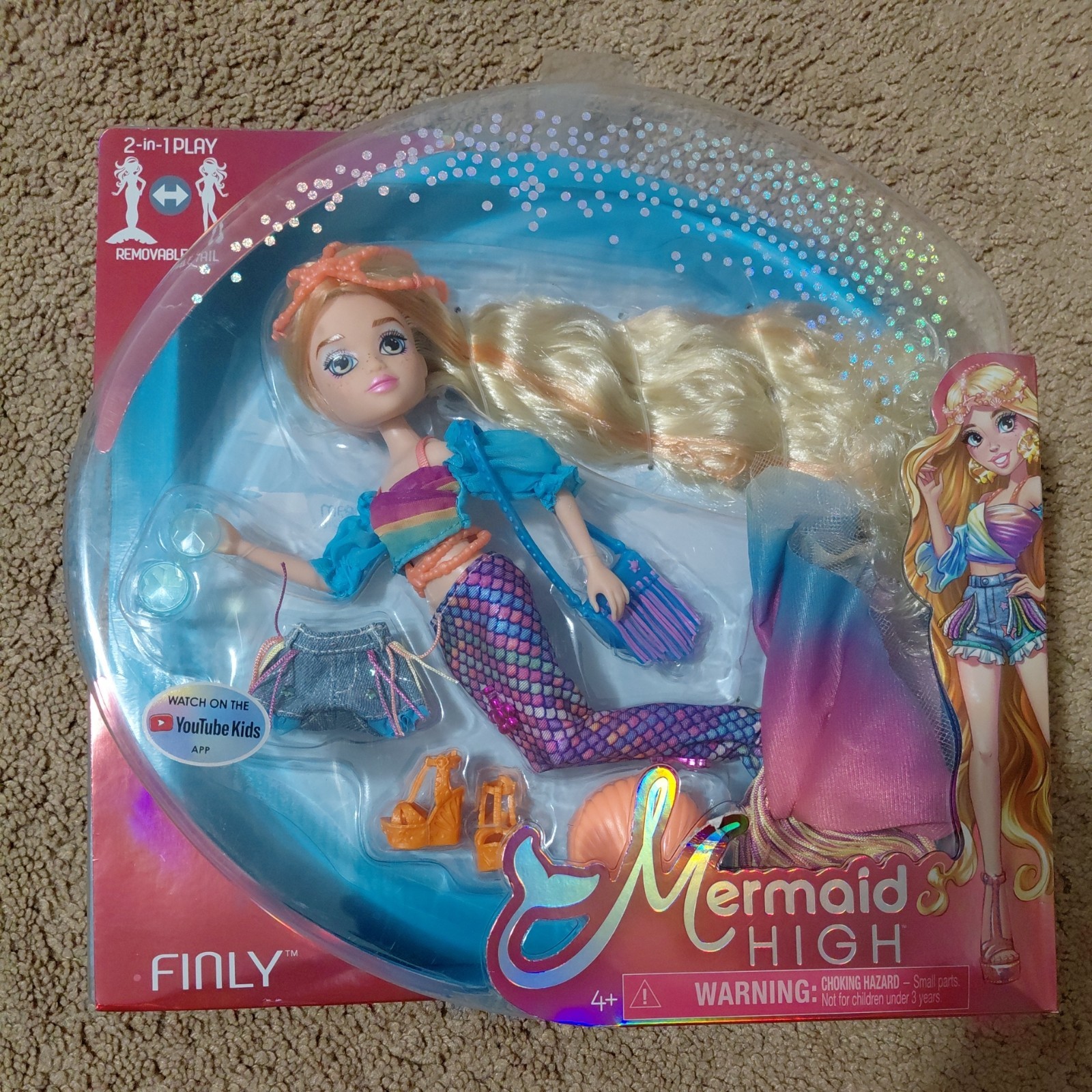 Mermaid High, Finly Deluxe Mermaid Doll & Accessories with R
