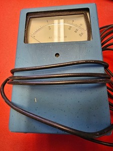 Directional R.F. Wattmeter - Model 88952-A