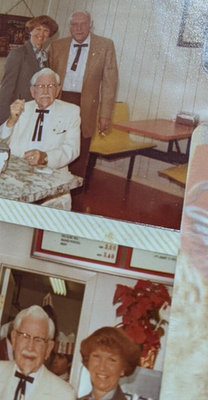 写真 カーネル・サンダース ヴィンテージ 1978 KFC GRAND OPENING