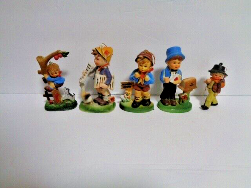 13 VINTAGE HUMMEL LIKE PLASTIC ORNAMENTS - Picture 6 of 10