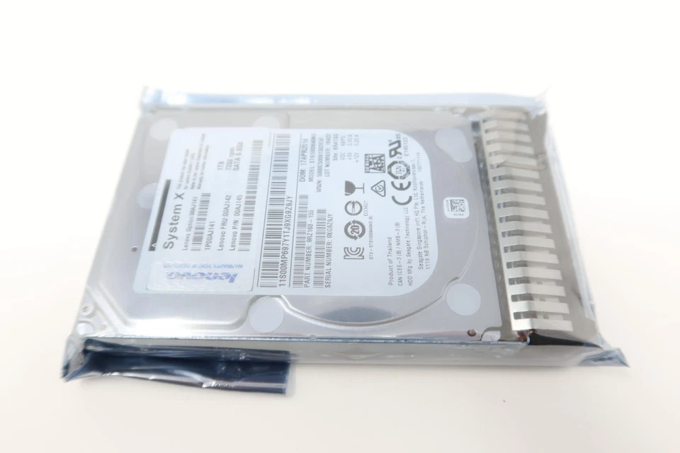 00AJ142 00AJ141 Lenovo 1TB 7.2 6G 2.5" System X SATA Hard Drive - Image 3 of 3
