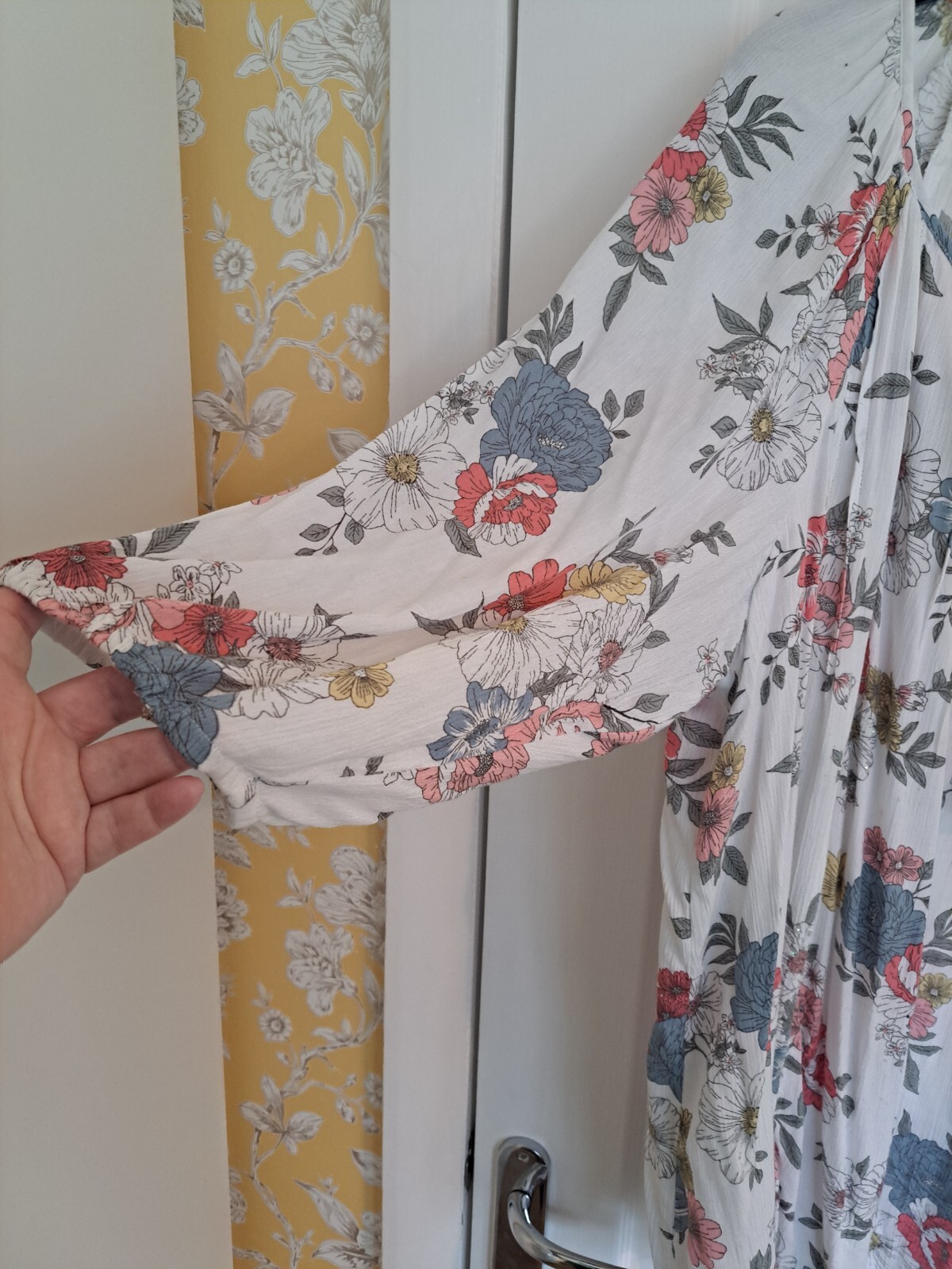 Yours floral gypsy top size 26/28 eBay