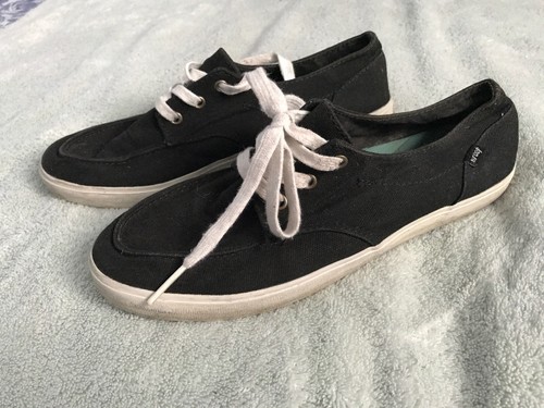 reef canvas shoes