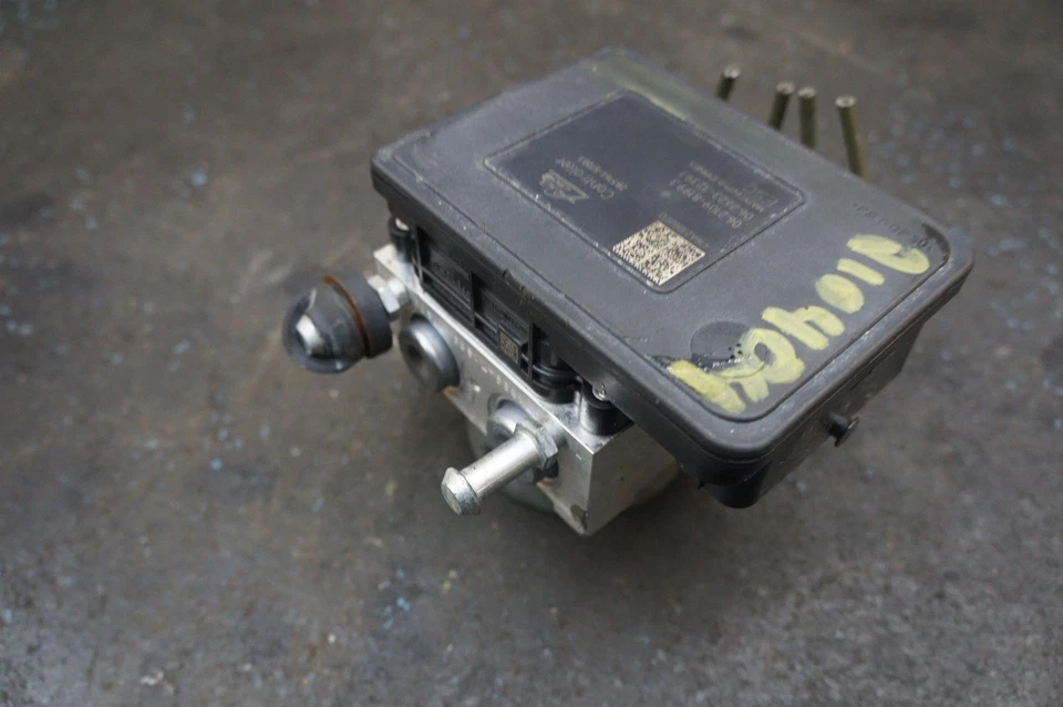 Modulador de bomba de freno ABS antibloqueo Vdc 27536va090 OEM Subaru Wrx & Sti 2018-19 Foto 3 de 4