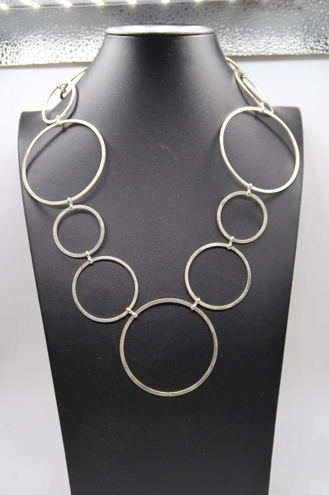 Vtg Circle Link Silver Tone Statement Necklace Co… - image 6