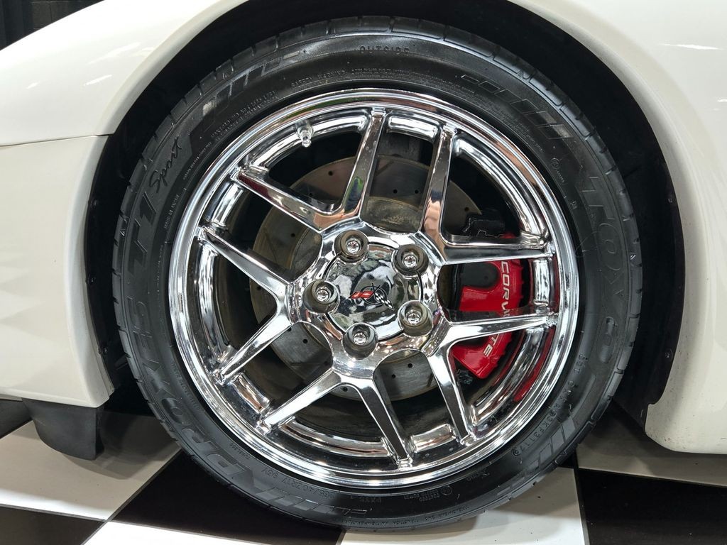 2001 White Chevrolet Corvette   | C5 Corvette Photo 8