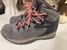 Columbia Women's Newton Ridge Plus Waterproof 7 US