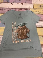 Disney Parks Shirt Woman Medium Star Wars The Mandalorian The Child