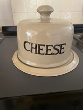Moira Handcrafted Stoneware Vintage Cheese Dish with Lid Made In England Ex cond