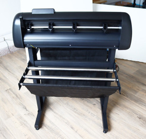 USED 24 in Fully Automatic Patrol Servo Stencil Cutting Plotter 500g Black