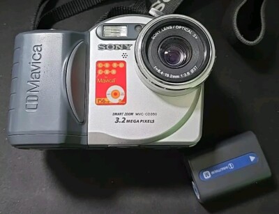 Sony Mavica MVC-CD350 3.2MP Digital Camera - Black Silver **not Tested**