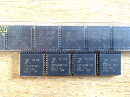 1PCS Z84C2010VEG Z84C2010 PLCC44 Z80 DEVICES - Picture 1 of 1