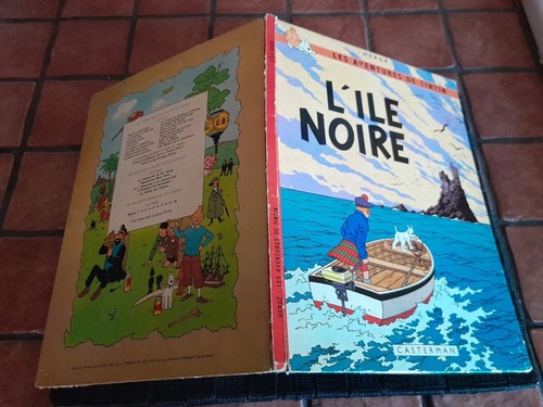 TINTIN - COLLECTION), Tintin et Milou la barque écossaise de L'Ile Noire, Figurines plastique dur - Enchères Luxembourg
