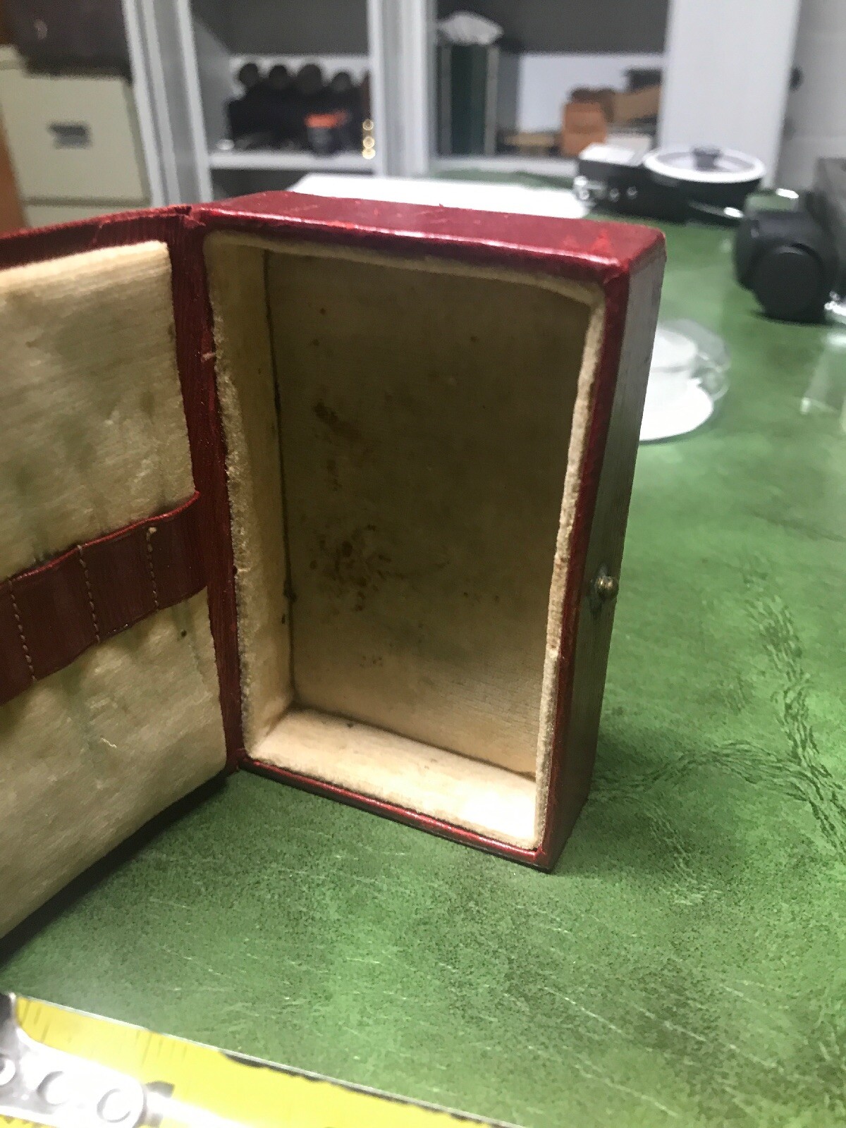 Picture 4 of 12
