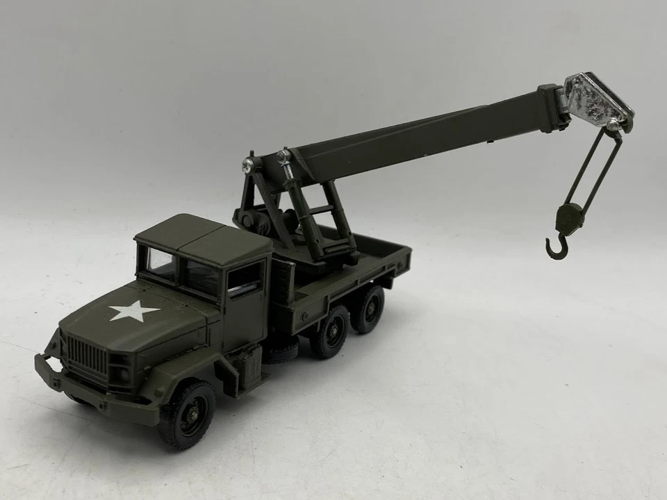 * SOLIDO Kaiser Jeep M34 6X6 Militar Nº245 1:50 Diecast Army Vehicle - Image 4 of 4
