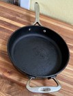 Lodge Rare Signature Series Stainless Handle Cast Iron Sits Flat — photo 5