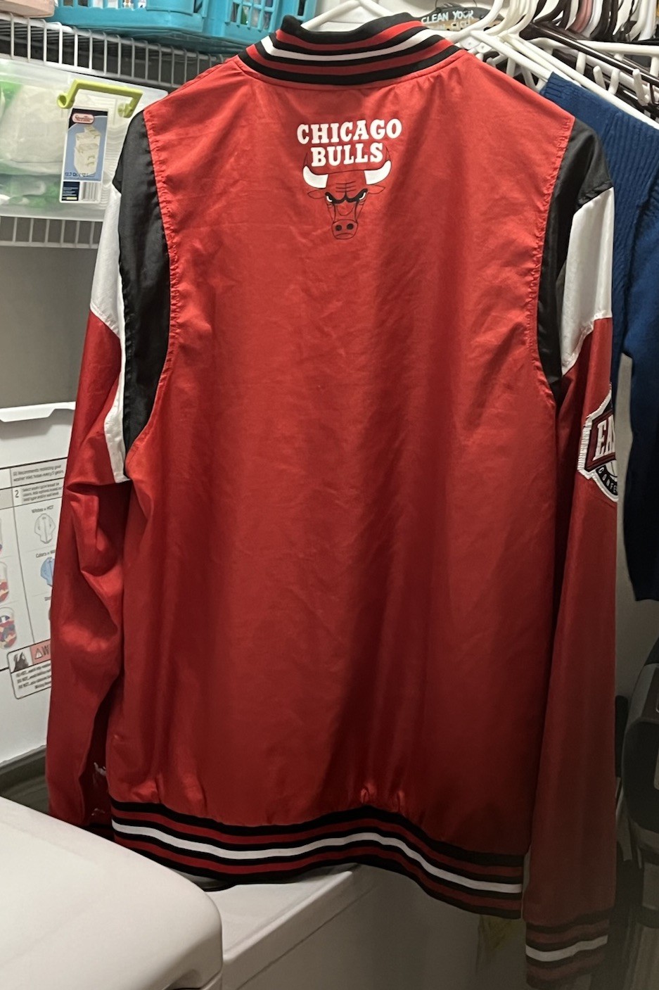 NBA Basketball L Red Chicago Bulls Button Up Varsity Track Jacket Large Mens