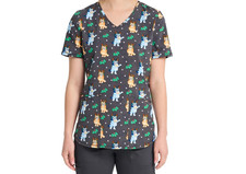 Scrubstar Women's Bluey  Bingo Christmas Scrub Top V Neck NEW Free Shipping 