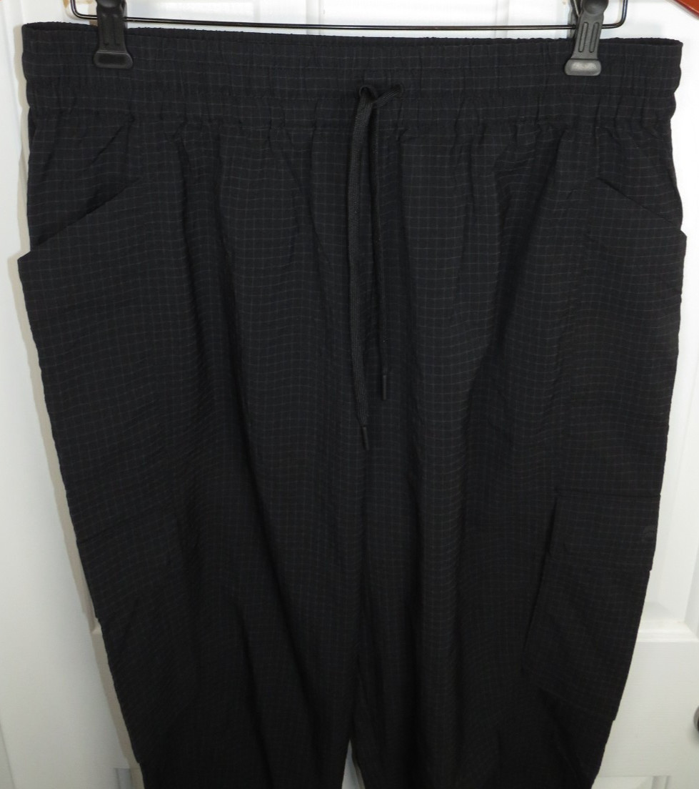Fabletics Ripstop Cargo Joggers Lightweight Women… - image 3