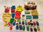 VINTAGE Lot Fisher Price. LITTLE PEOPLE FIGURES & ACCESSORIES