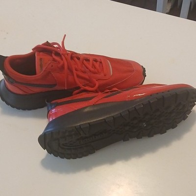 Reebok Classic Leather Legacy sneakers, Brand New