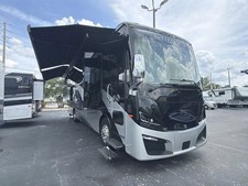 2025 Tiffin Motorhomes Phaeton 37BH