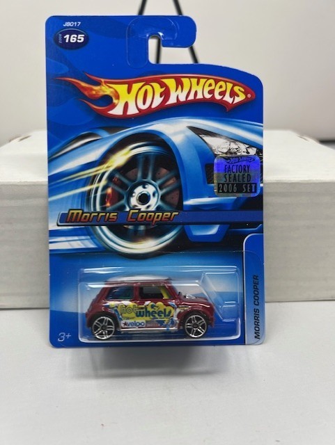 *NEW* 2006 Hot Wheels #165 Dark Red Morris Cooper Mainline PR5 - Factory Sealed
