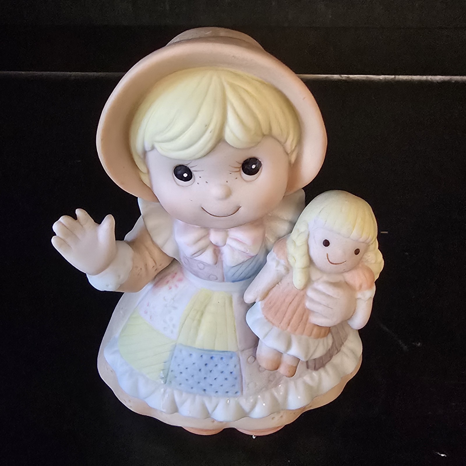 HOMCO CERAMIC LITTLE GIRL WITH DOLL FIGURINE Vintage