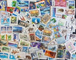 FINLAND 50 Grams Kiloware Used Stamps On Paper