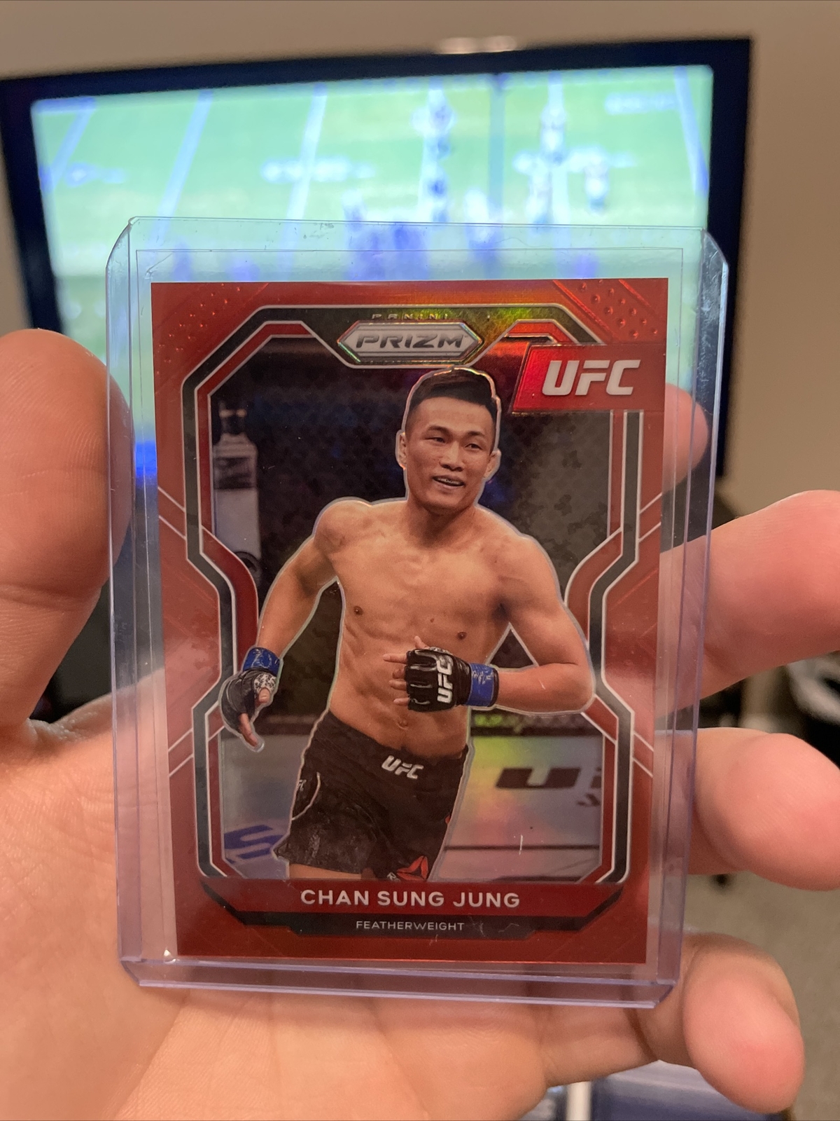 2021 Panini Prizm UFC Red #61/275 Chan Sung Jung #78