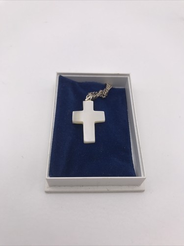 Necklace Pendant Cross Unbranded Boxed