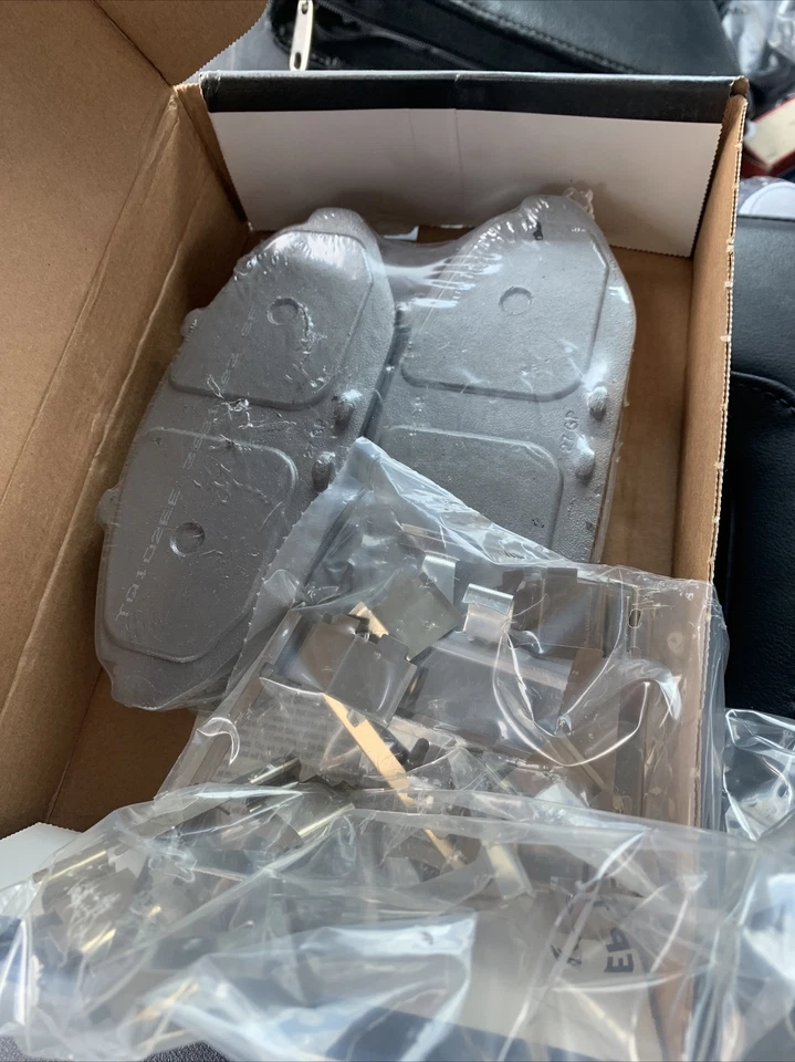 Juego de pastillas de freno de disco para Mercury Grand Marquis WAGNER MX748 1998-2002 Foto 3 de 3