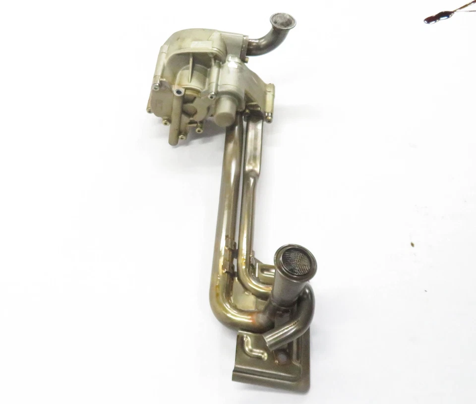 2007 BMW M6 (E63) ///M - 5.0L S85 V10 ENGINE - MOTOR OIL FLUID PUMP w/ PICKUP - Image 4 of 4